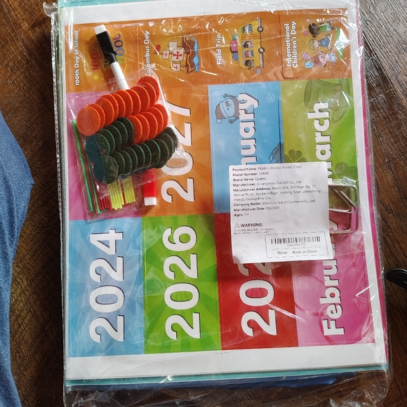 Pocket Calendar and Math Learning Poster - Picture 4 of 4